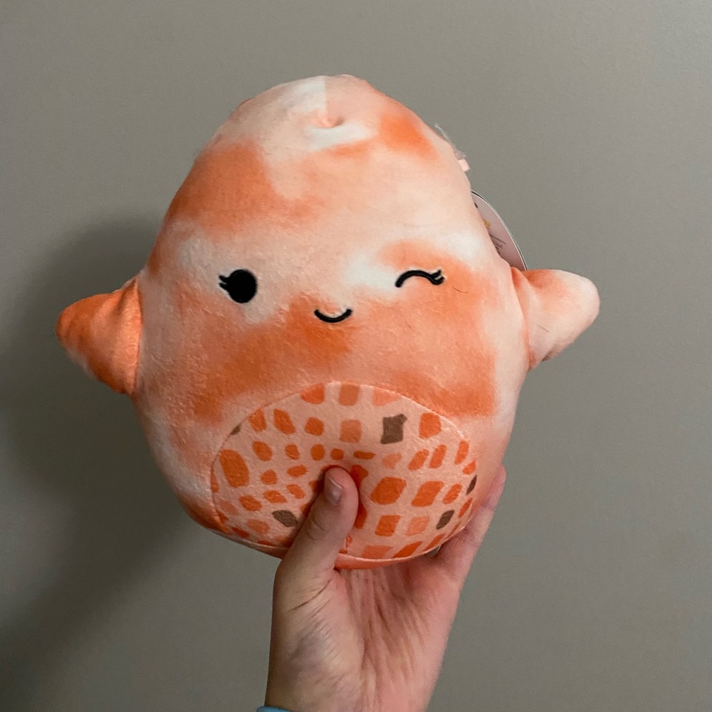 Livvy the squishmallow